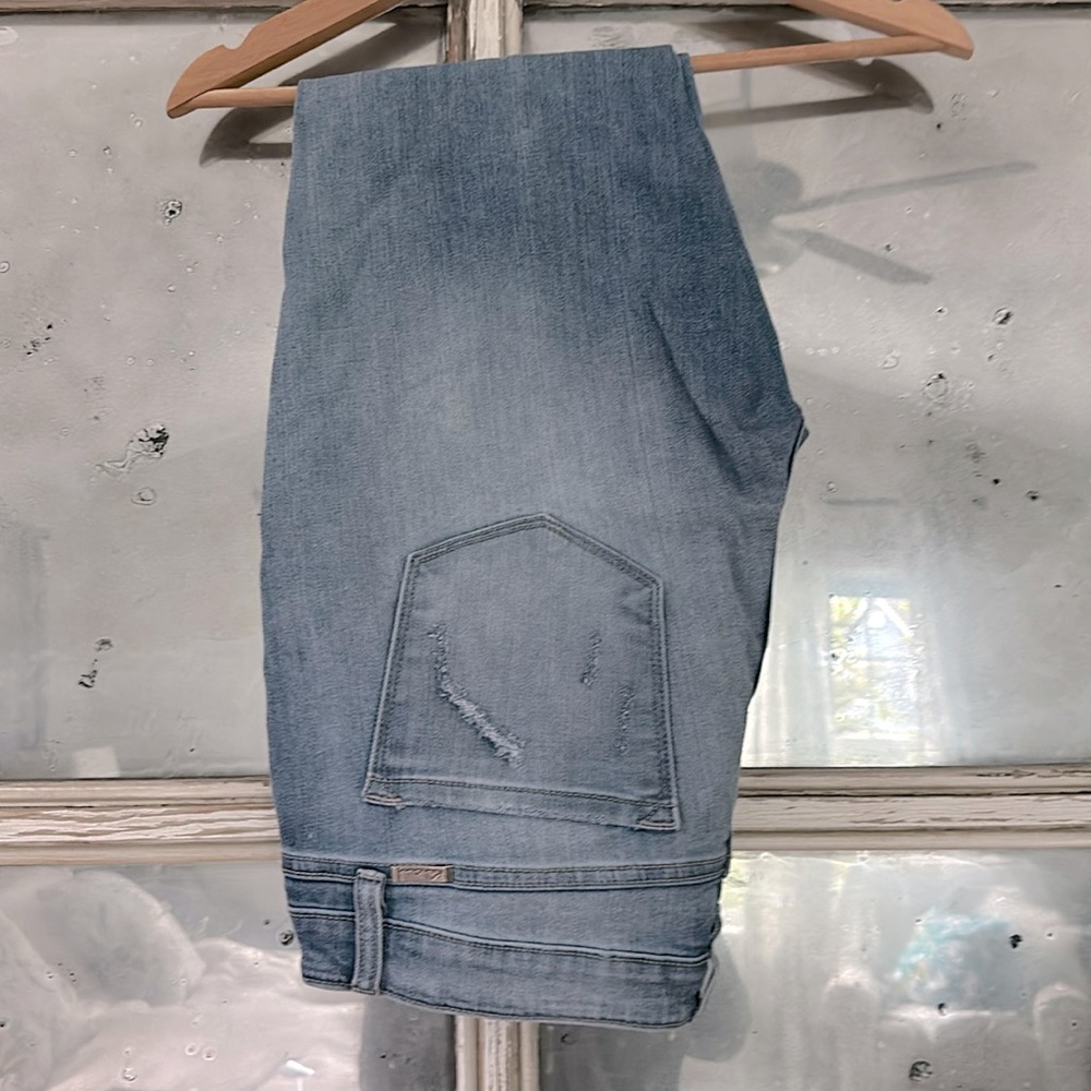Vici Kancan Carley distressed skinny jeans sz 13/30 stretchy
